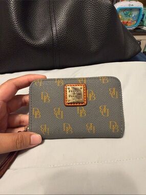 Dooney & Bourke Gretta Wallet